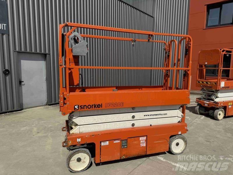Snorkel S3220E Колінчаті підйомники