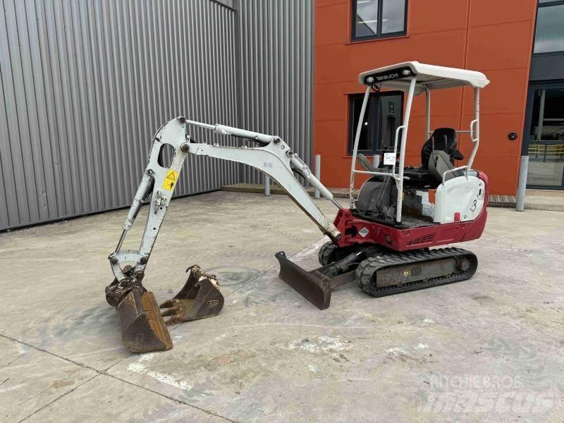 Takeuchi TB216 Міні-екскаватори < 7т