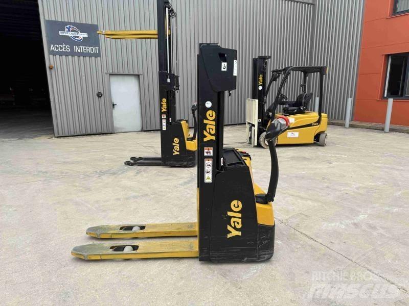 Yale MS10 Ручний візок