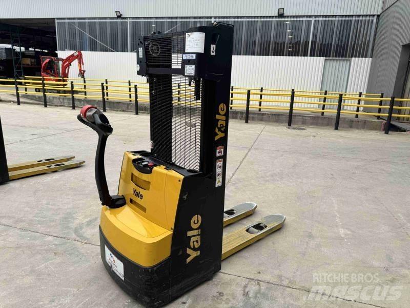 Yale MS10 Ручний візок