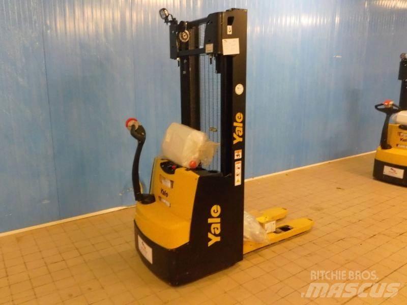 Yale MS12 Ручний візок