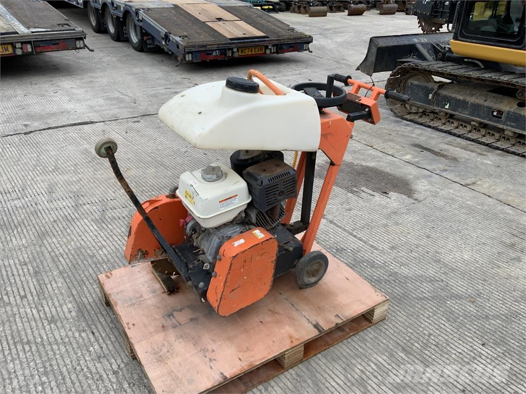 Clipper Stone Saw Сільгосптехніка - Інші