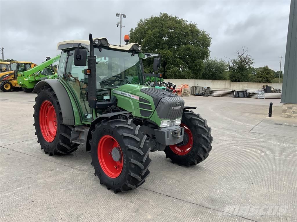Fendt 210 (ST23988) Сільгосптехніка - Інші