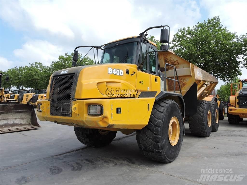 Bell B40D Зчленовані самоскиди
