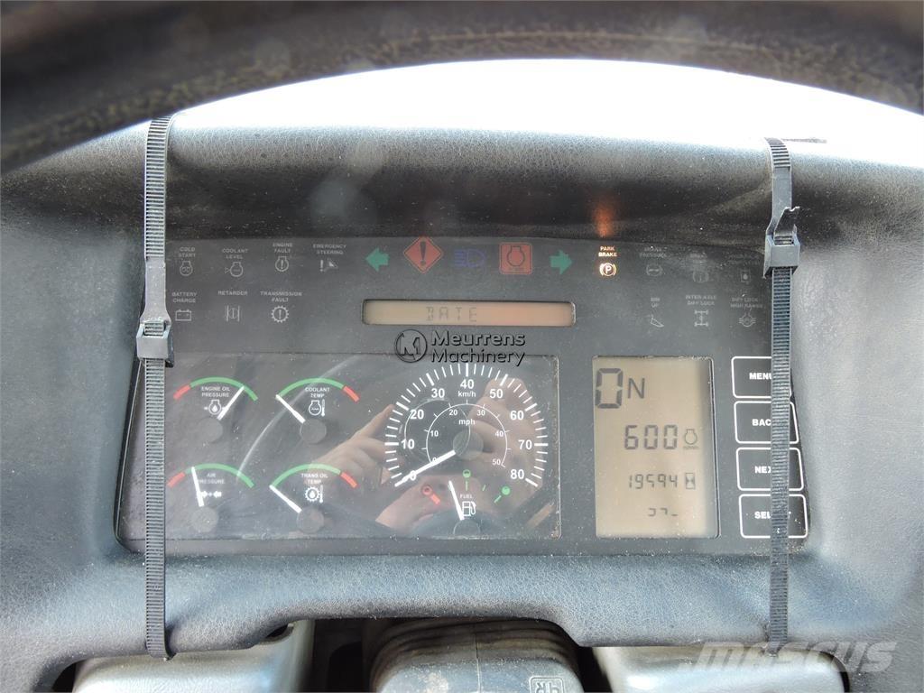 Bell B40D Зчленовані самоскиди