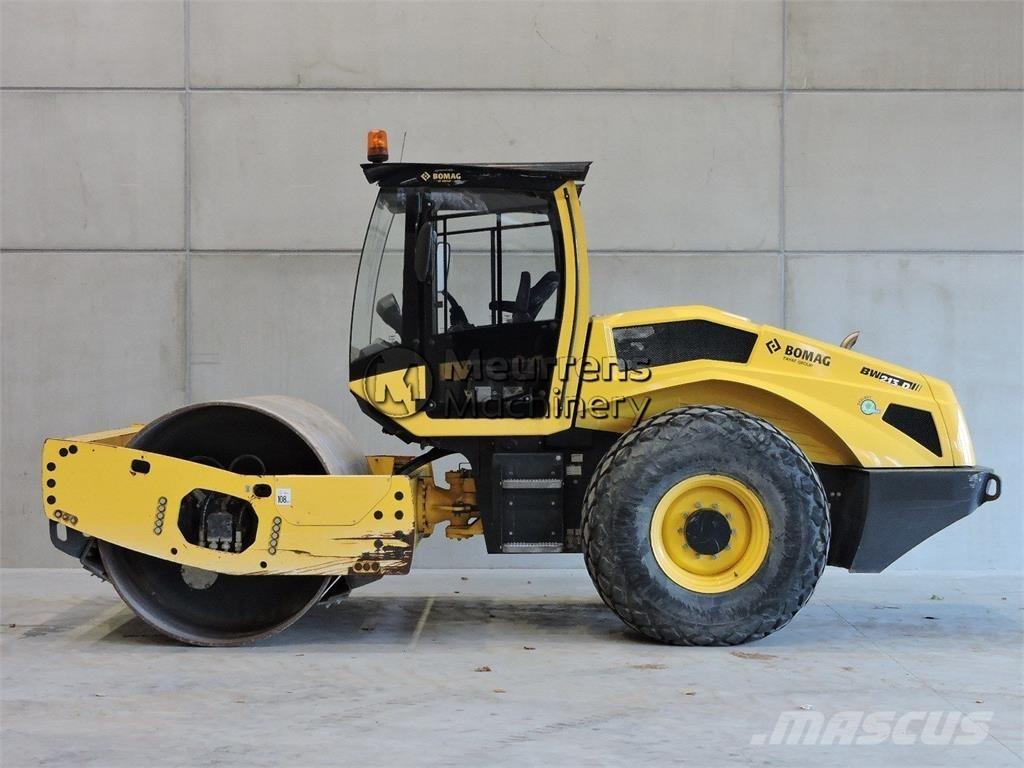 Bomag BW213 Інші дорожні катки