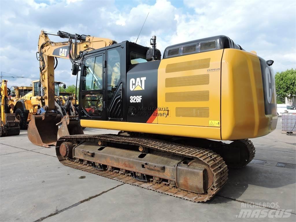 CAT 326F Гусеничні екскаватори