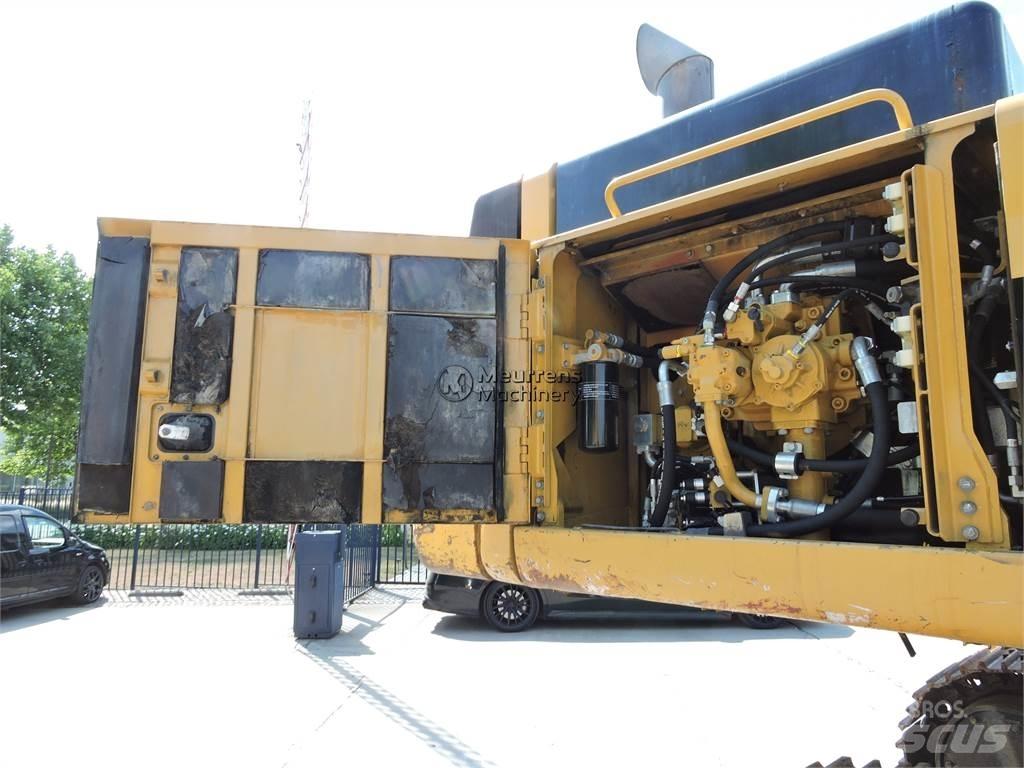 CAT 345D Гусеничні екскаватори