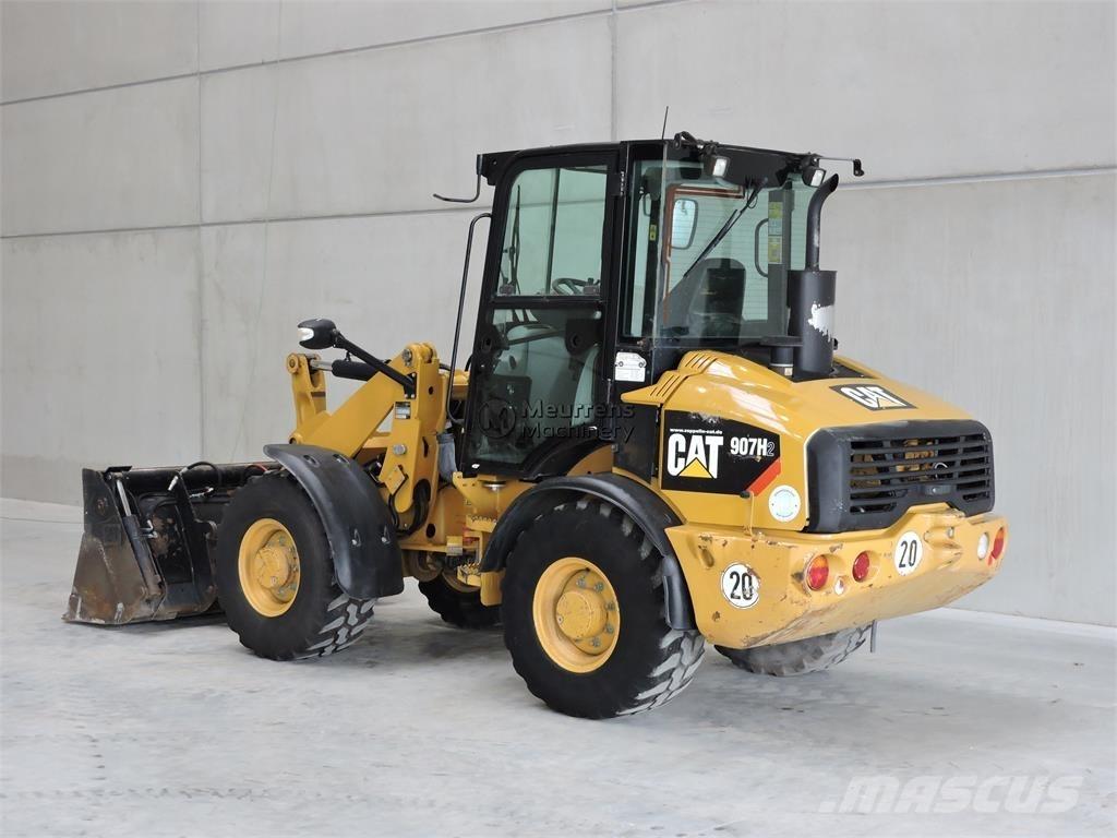 CAT 907H Фронтальні навантажувачі