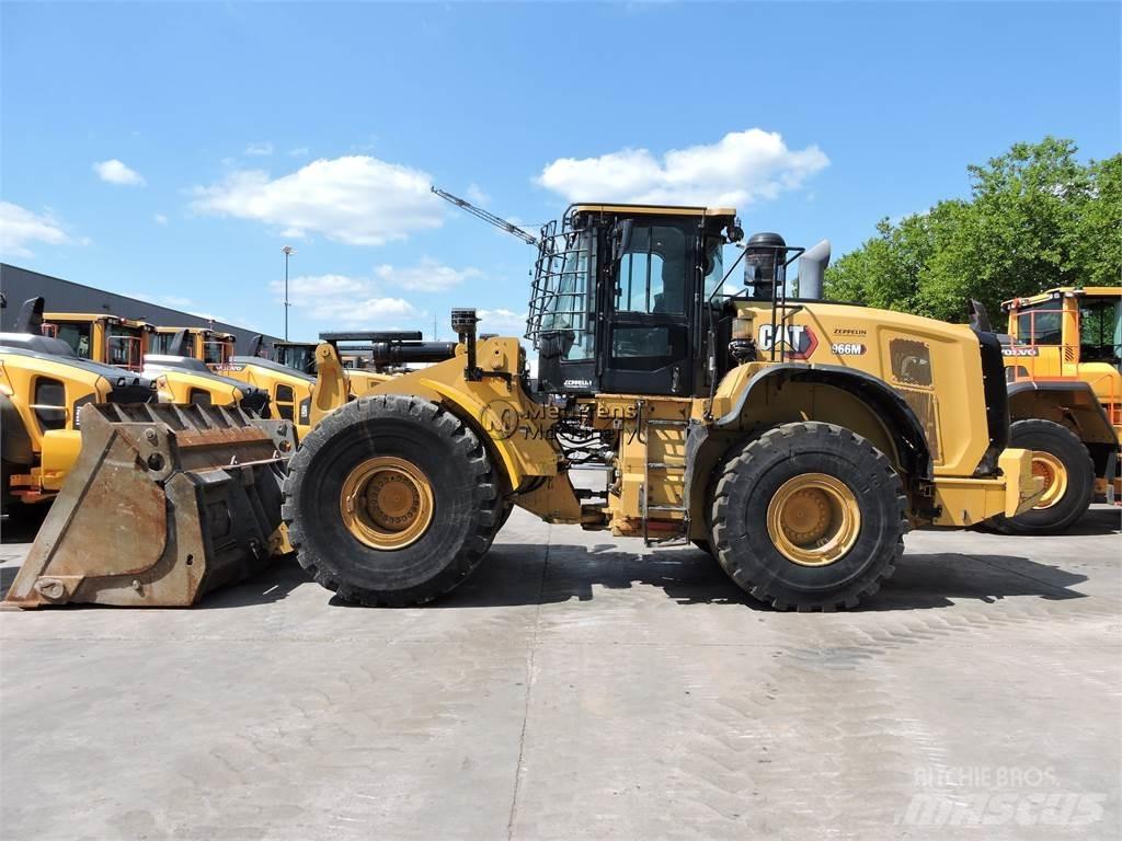 CAT 966M GERMAN Фронтальні навантажувачі