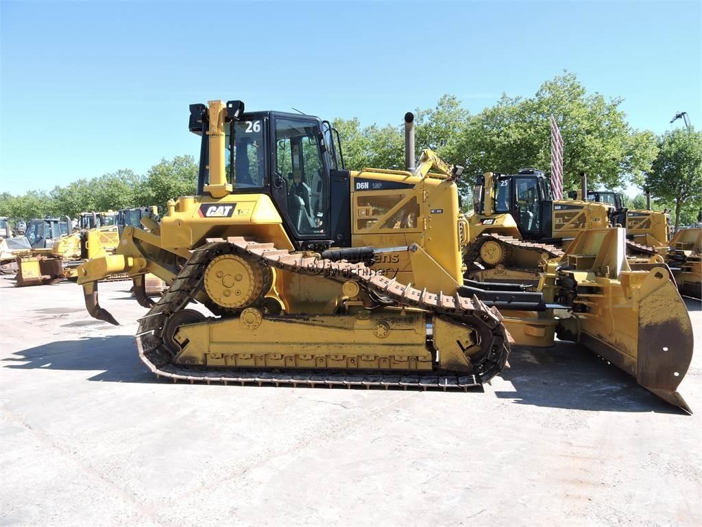 CAT D6NLGP GERMAN Бульдозери