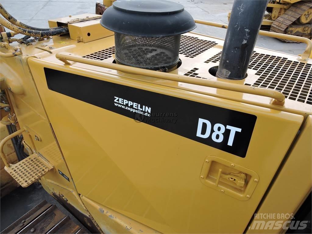 CAT D8T Бульдозери