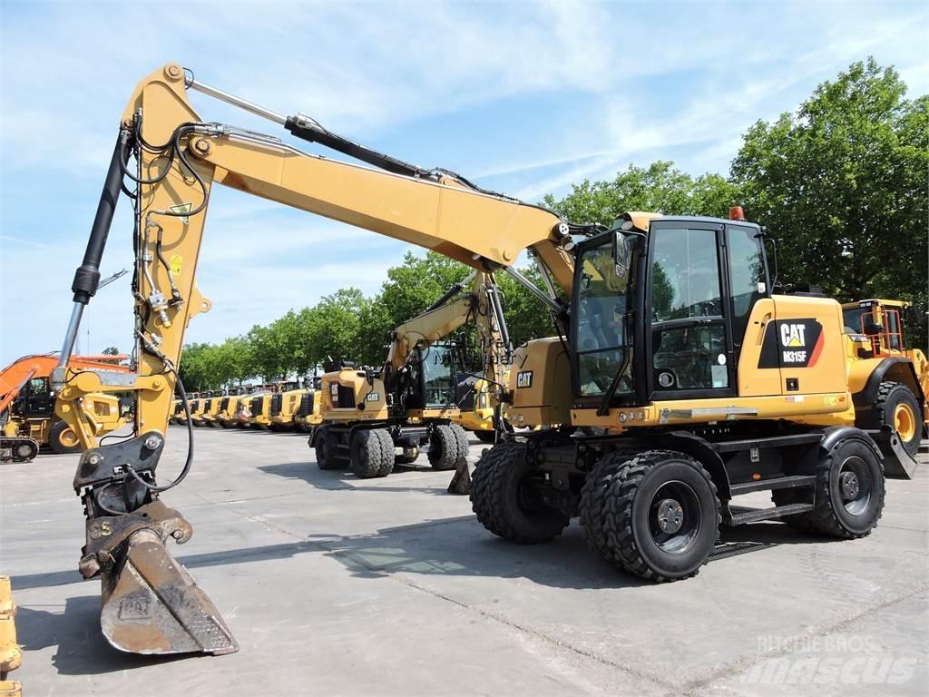 CAT M315 Колісні екскаватори