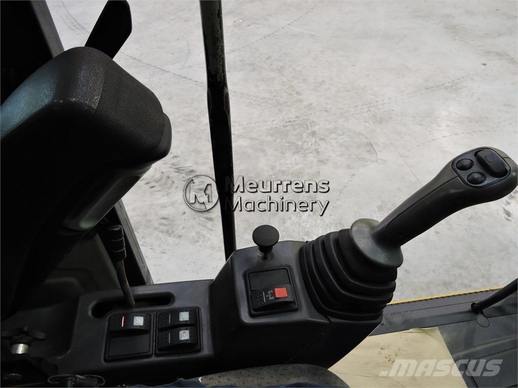 CAT M316D Колісні екскаватори