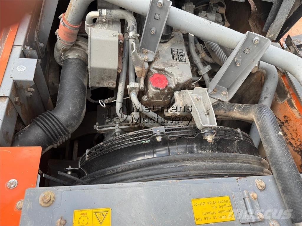 Hitachi ZX350LC Гусеничні екскаватори