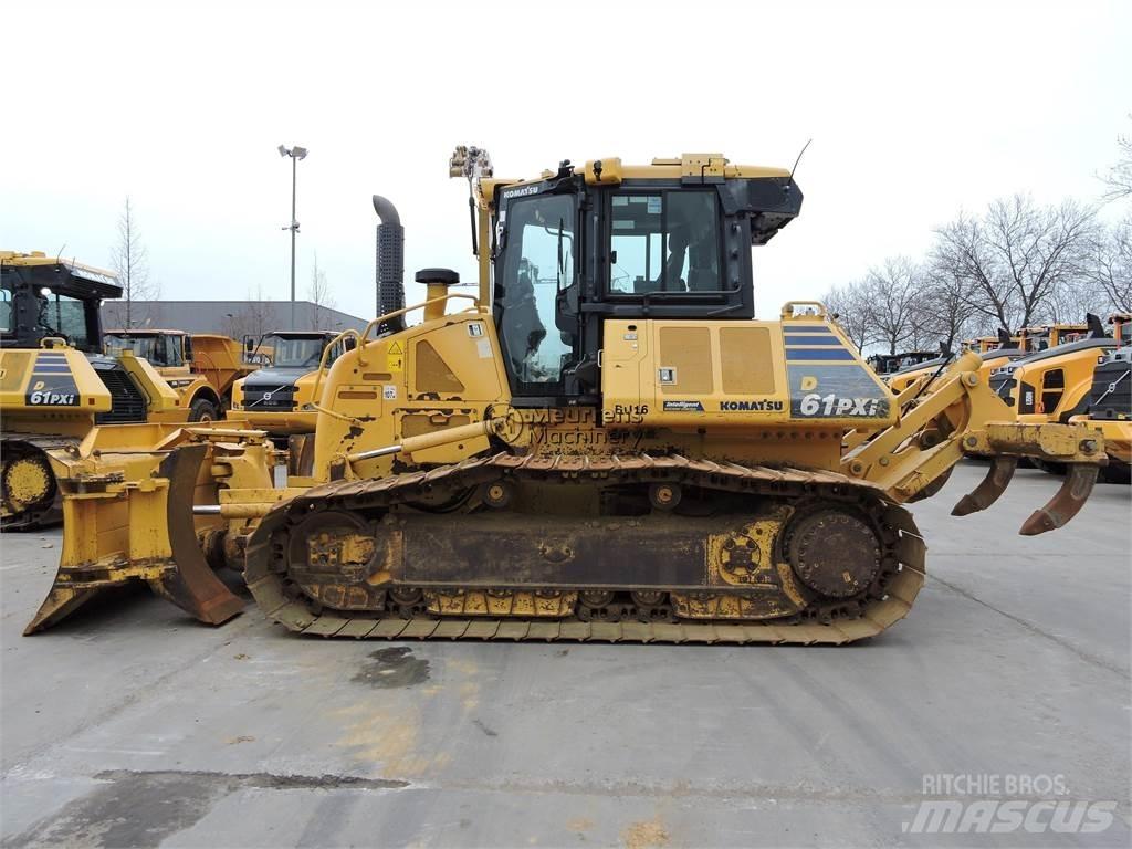 Komatsu D61PXi-24 Бульдозери