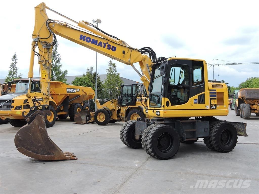 Komatsu PW148 Колісні екскаватори