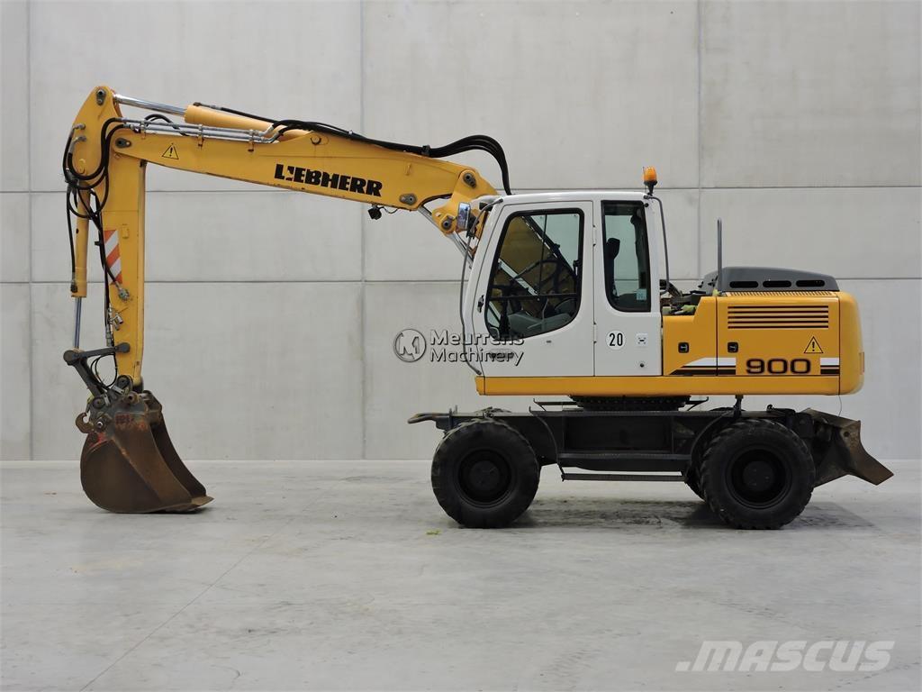 Liebherr A900C Колісні екскаватори
