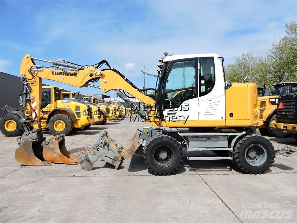 Liebherr A910 Колісні екскаватори
