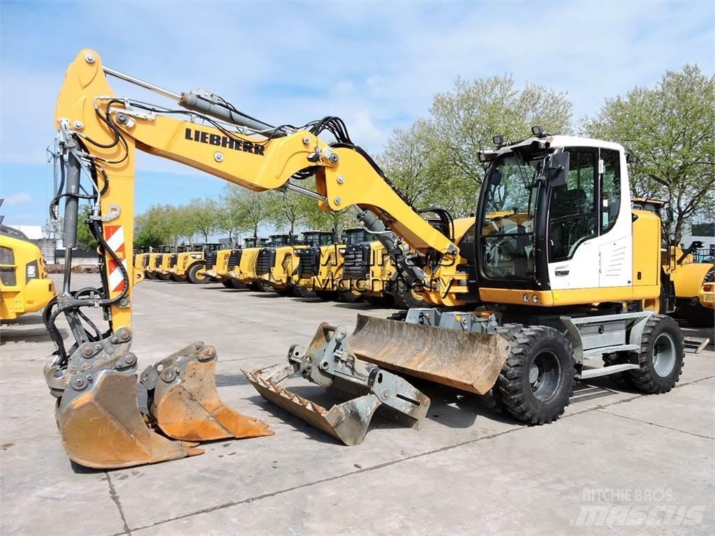 Liebherr A910 Колісні екскаватори