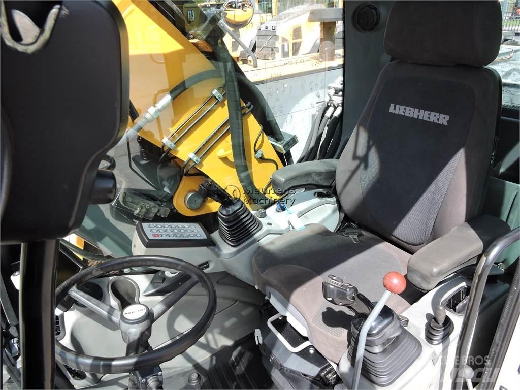 Liebherr A918 Колісні екскаватори