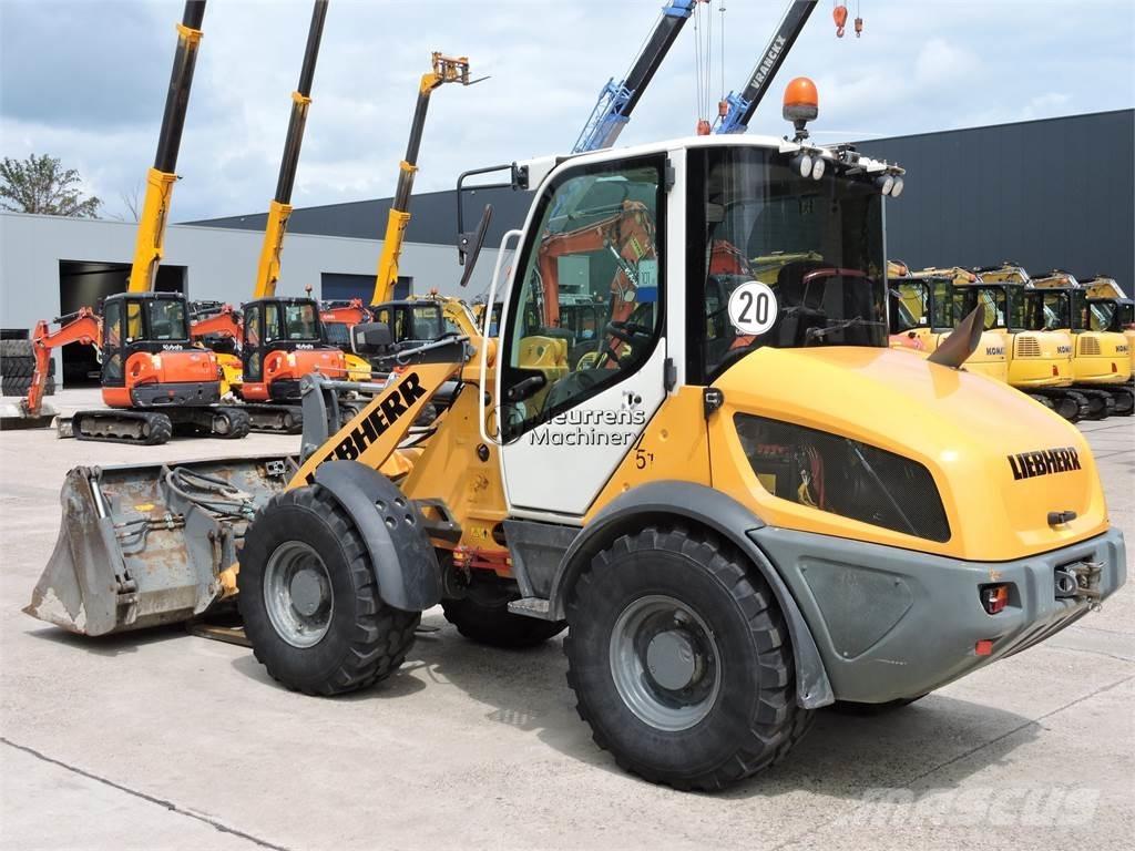 Liebherr L508 + FORK Фронтальні навантажувачі