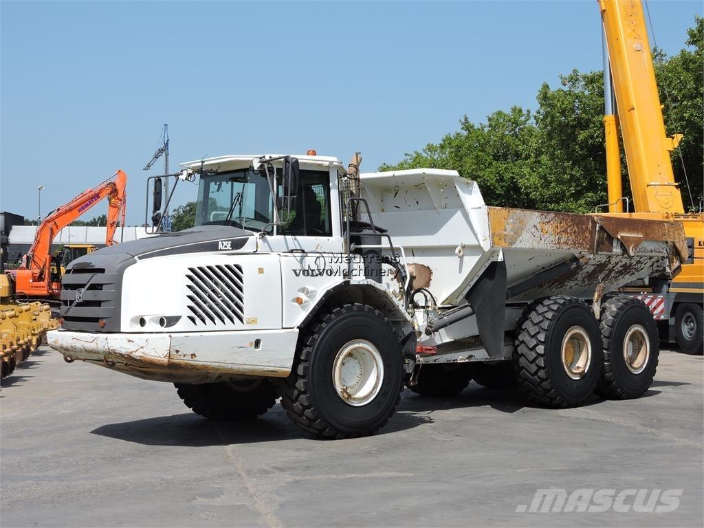 Volvo A25E Зчленовані самоскиди