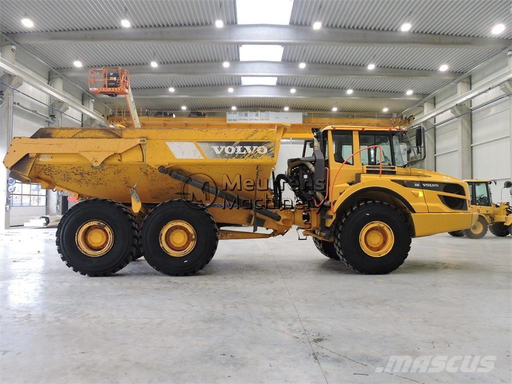 Volvo A30G Зчленовані самоскиди