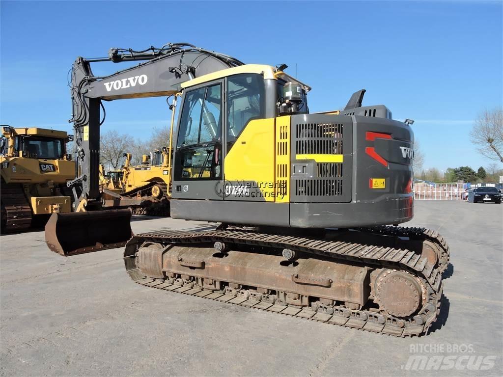 Volvo ECR235EL Гусеничні екскаватори