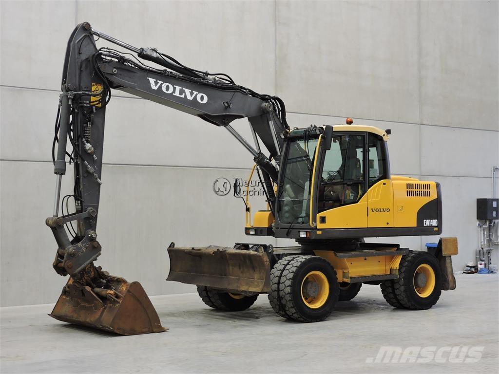 Volvo EW140C Колісні екскаватори