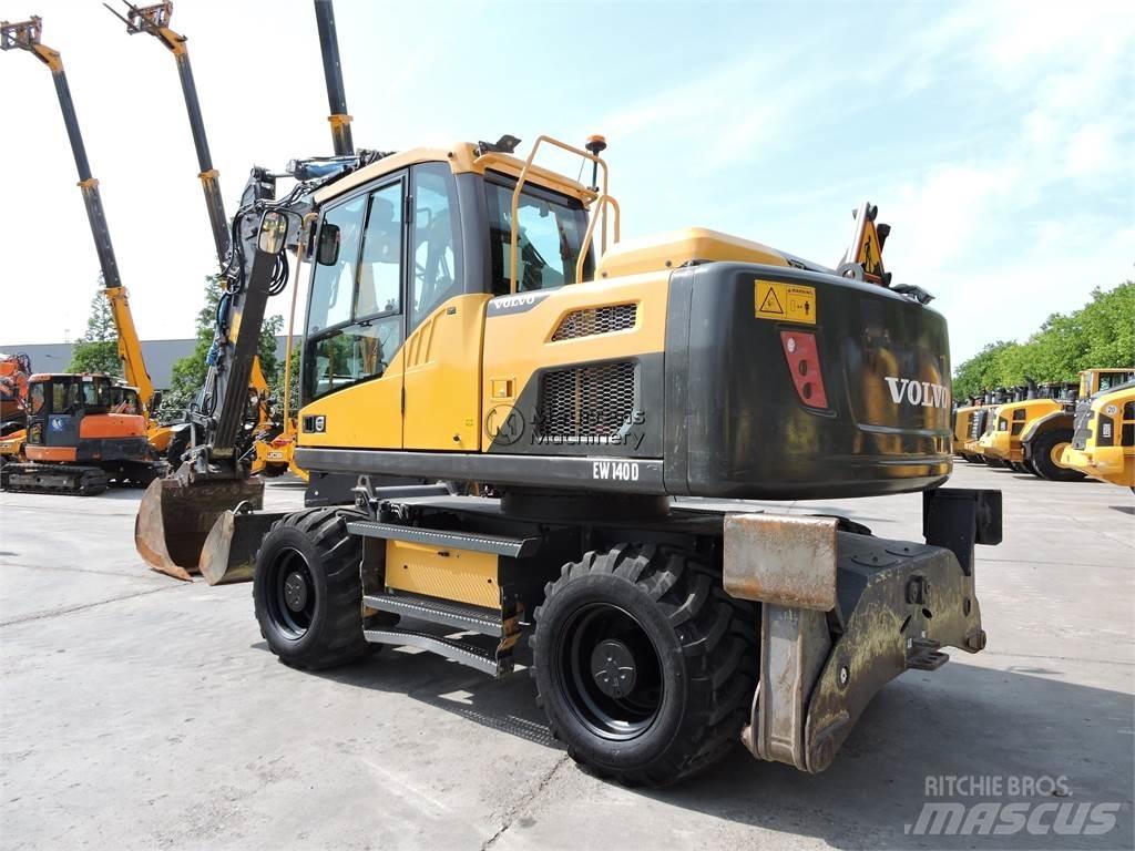 Volvo EW140D Колісні екскаватори