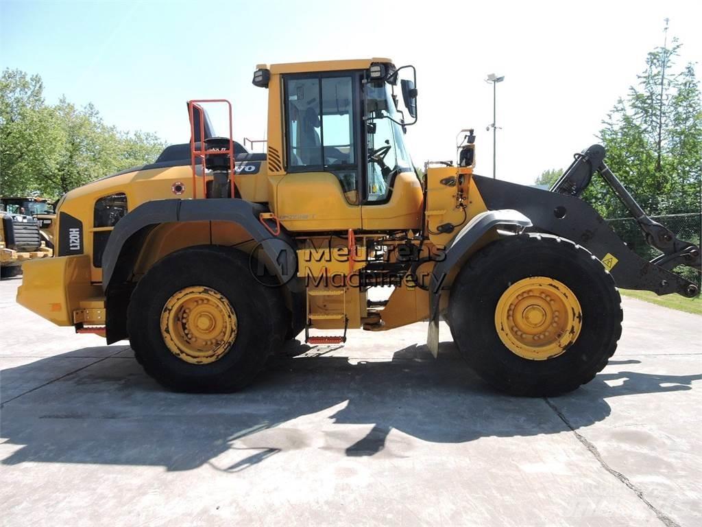 Volvo L120H Фронтальні навантажувачі