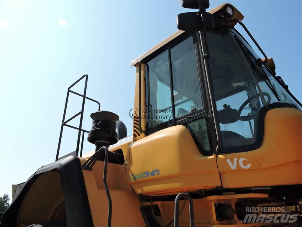 Volvo L180G Фронтальні навантажувачі