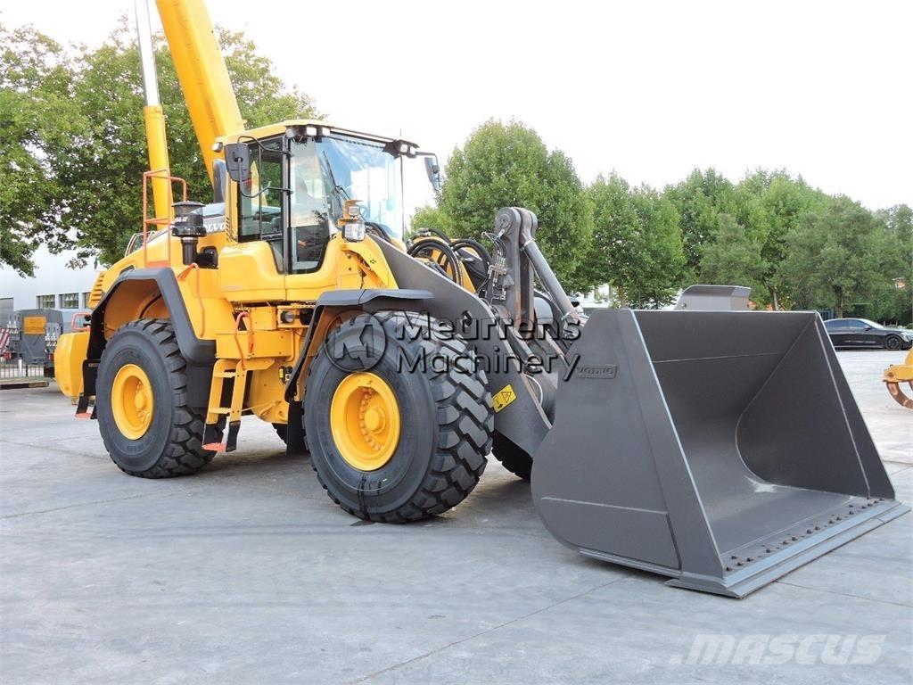 Volvo L180H Фронтальні навантажувачі