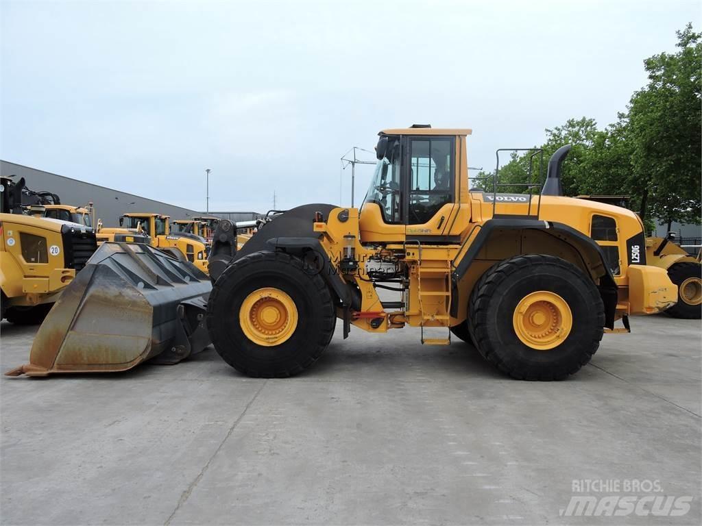 Volvo L250G GERMAN Фронтальні навантажувачі