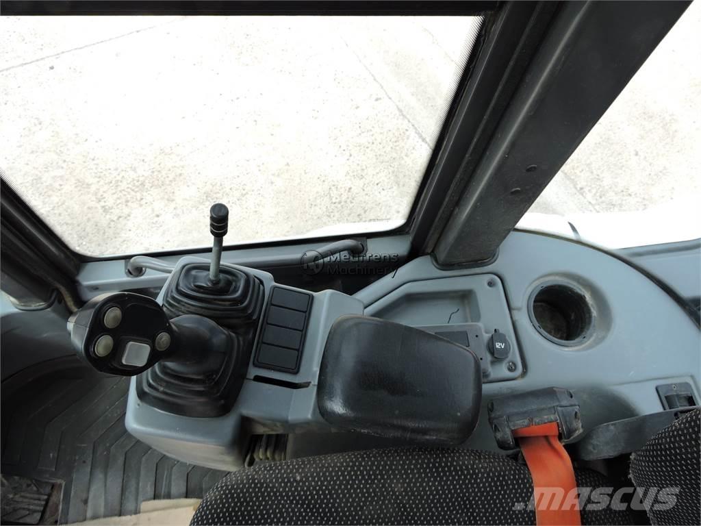 Volvo L30G + FORK Фронтальні навантажувачі