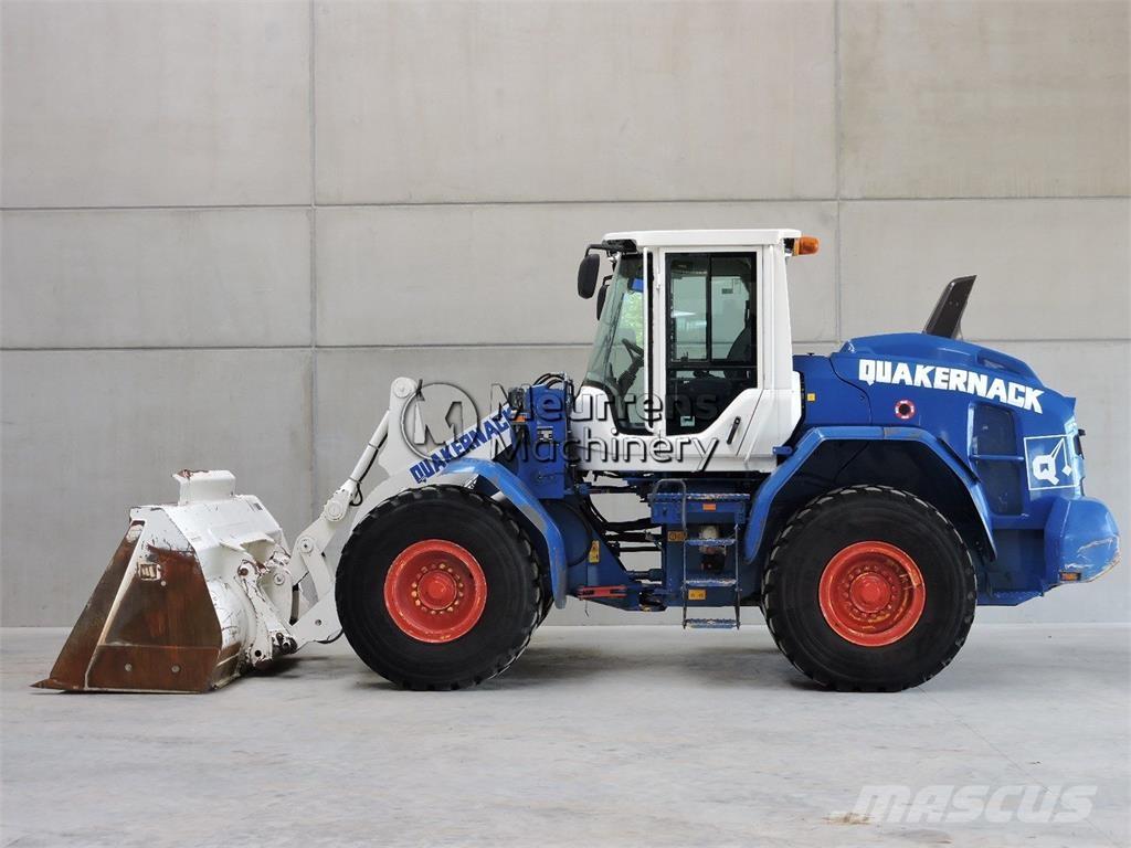 Volvo L90H Фронтальні навантажувачі