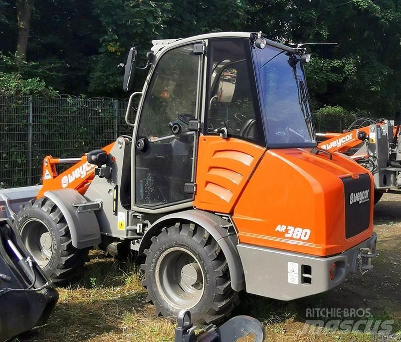 Weycor AR 380 Фронтальні навантажувачі