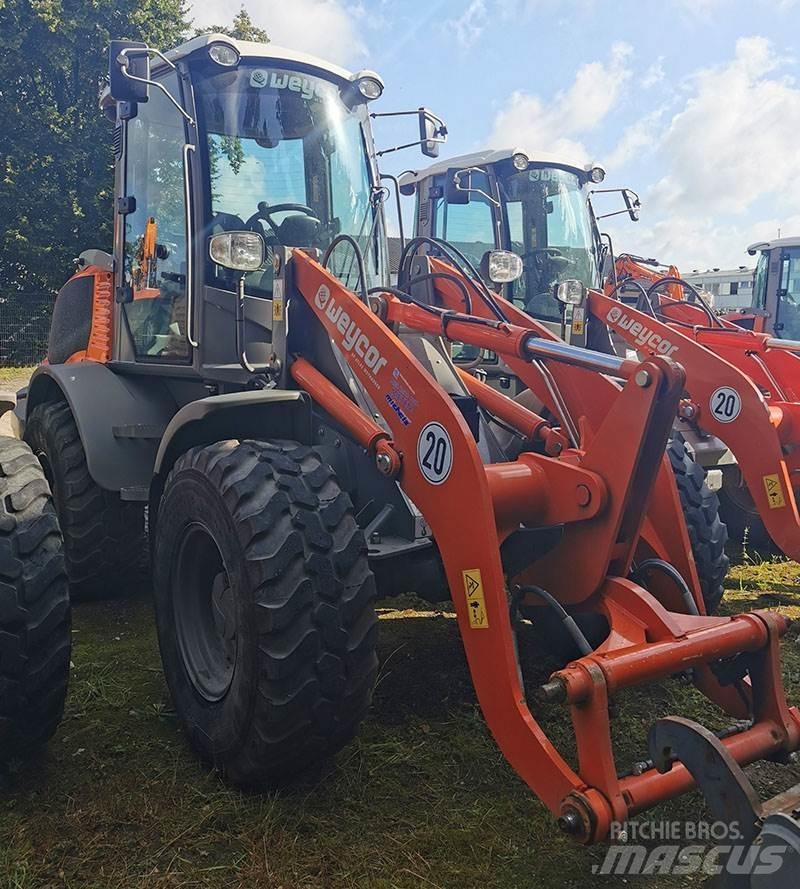 Weycor AR 520 Фронтальні навантажувачі