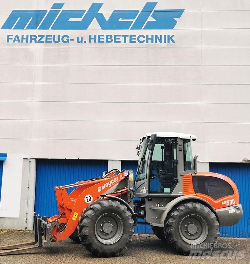 Weycor AR 530 Фронтальні навантажувачі