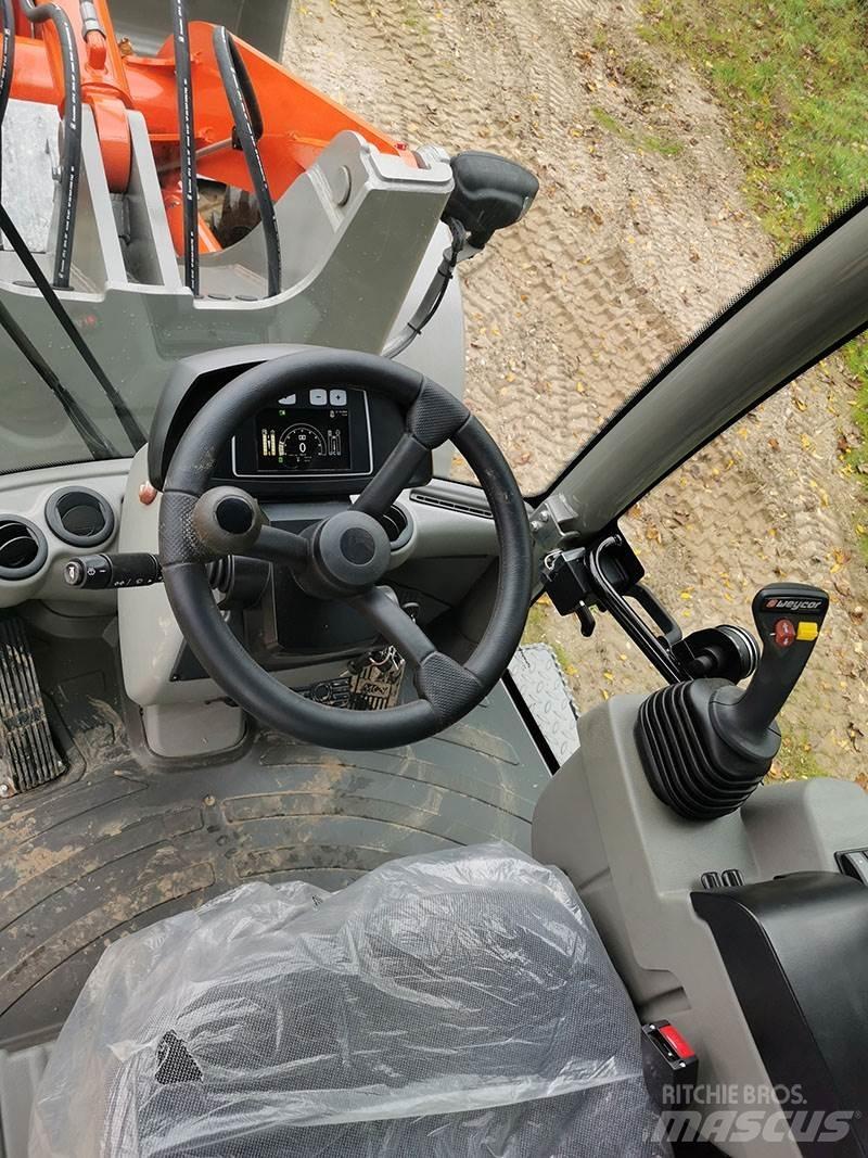 Weycor AR 580 Фронтальні навантажувачі
