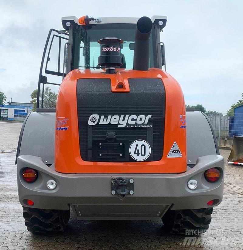Weycor AR 660 Фронтальні навантажувачі