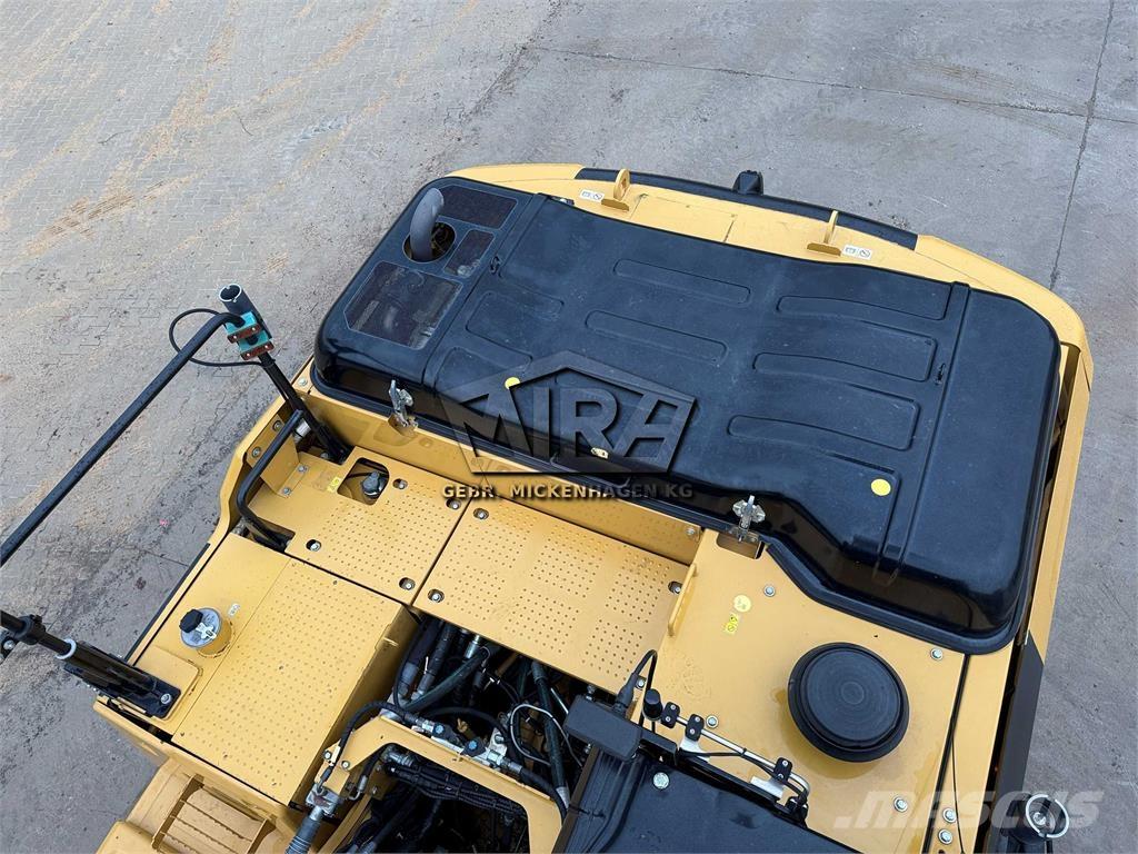 CAT 320 FL Гусеничні екскаватори