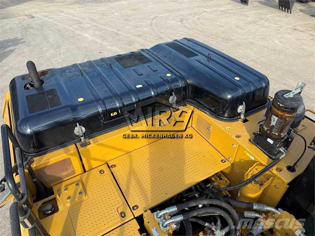 CAT 336 FLN XE Гусеничні екскаватори