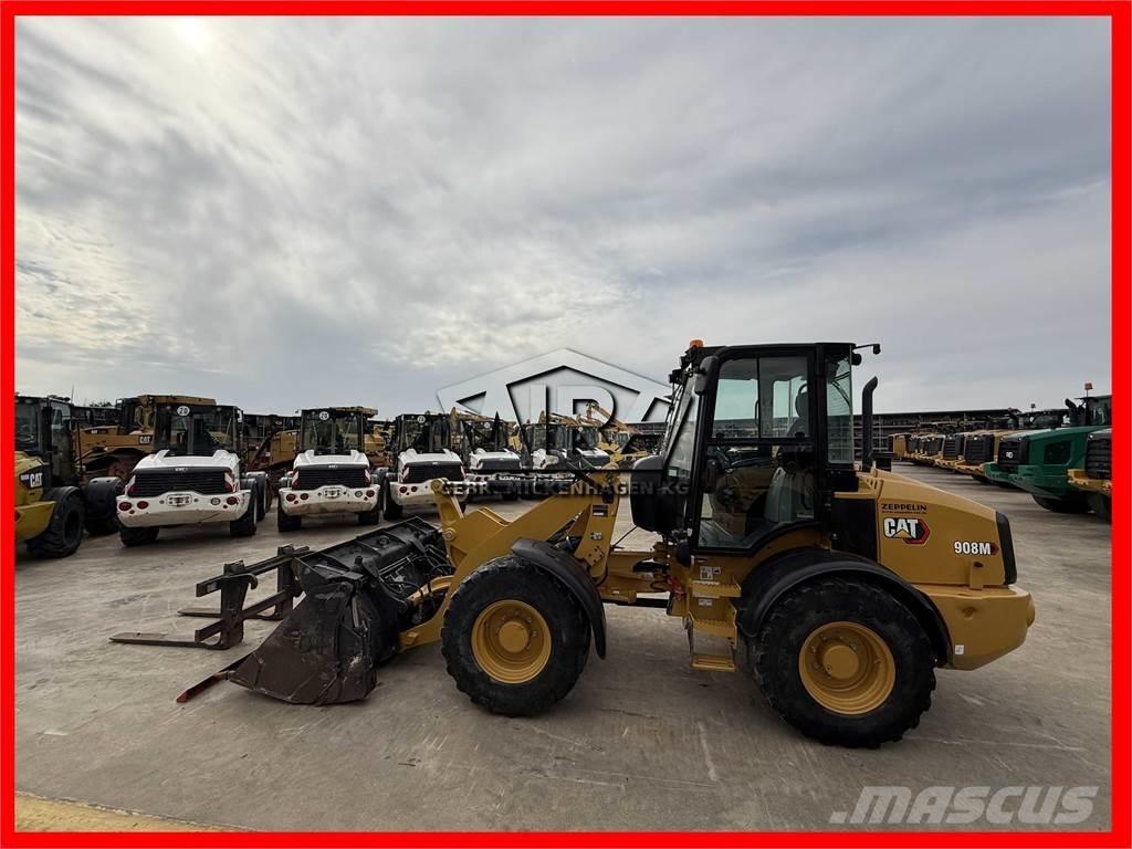 CAT 908 M Фронтальні навантажувачі