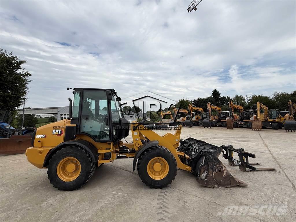 CAT 908 M Фронтальні навантажувачі