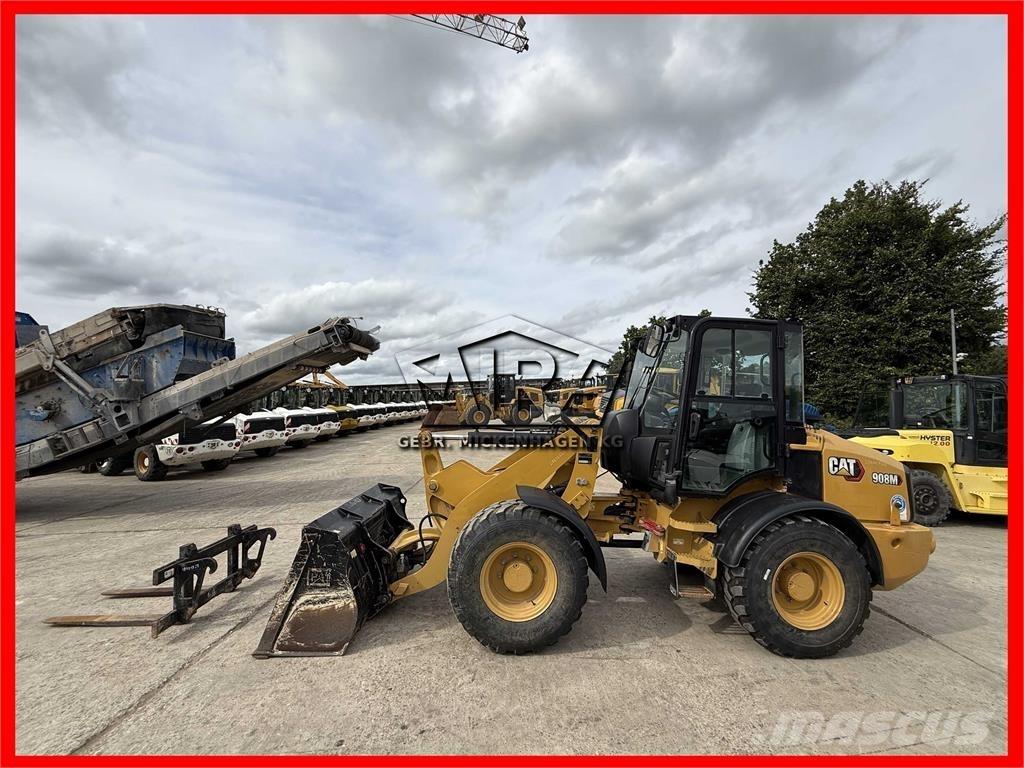 CAT 908M Фронтальні навантажувачі