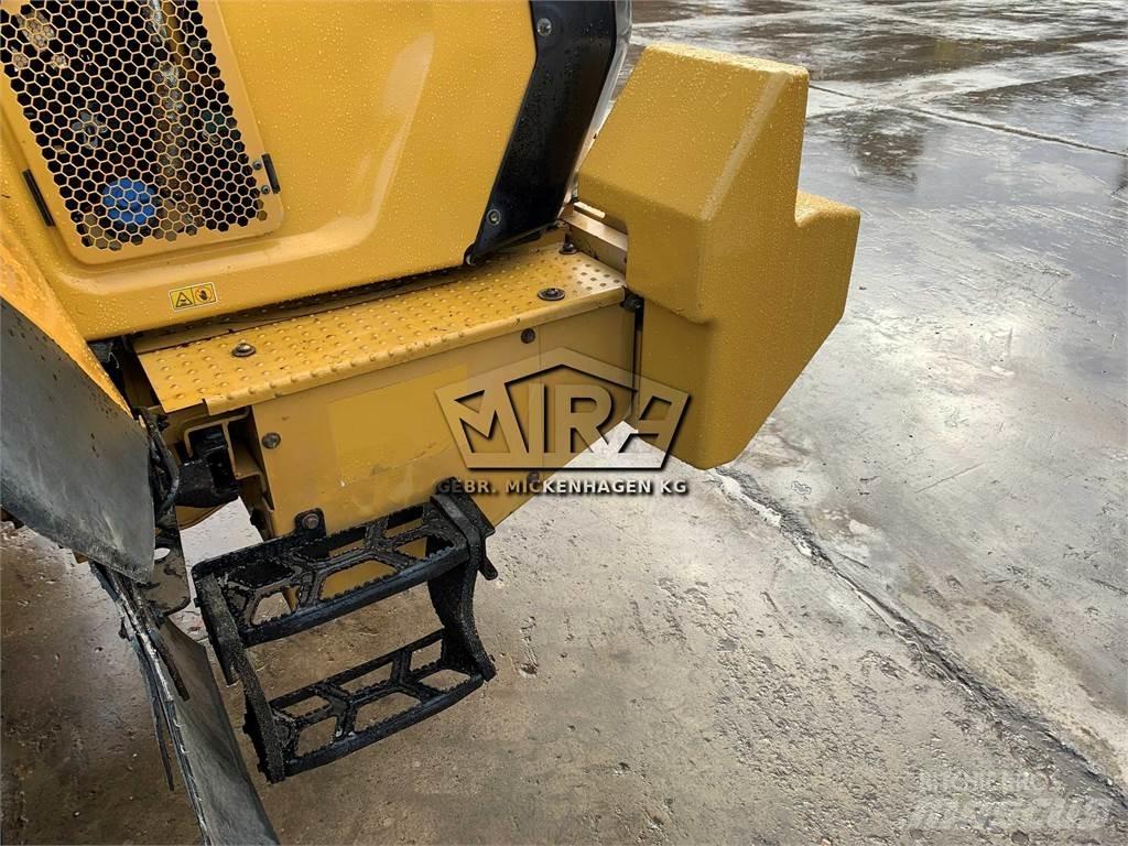 CAT 966M XE Фронтальні навантажувачі