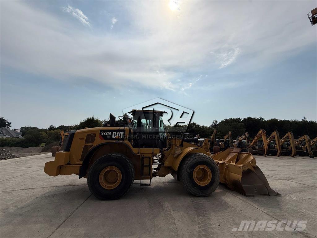 CAT 972M XE Фронтальні навантажувачі