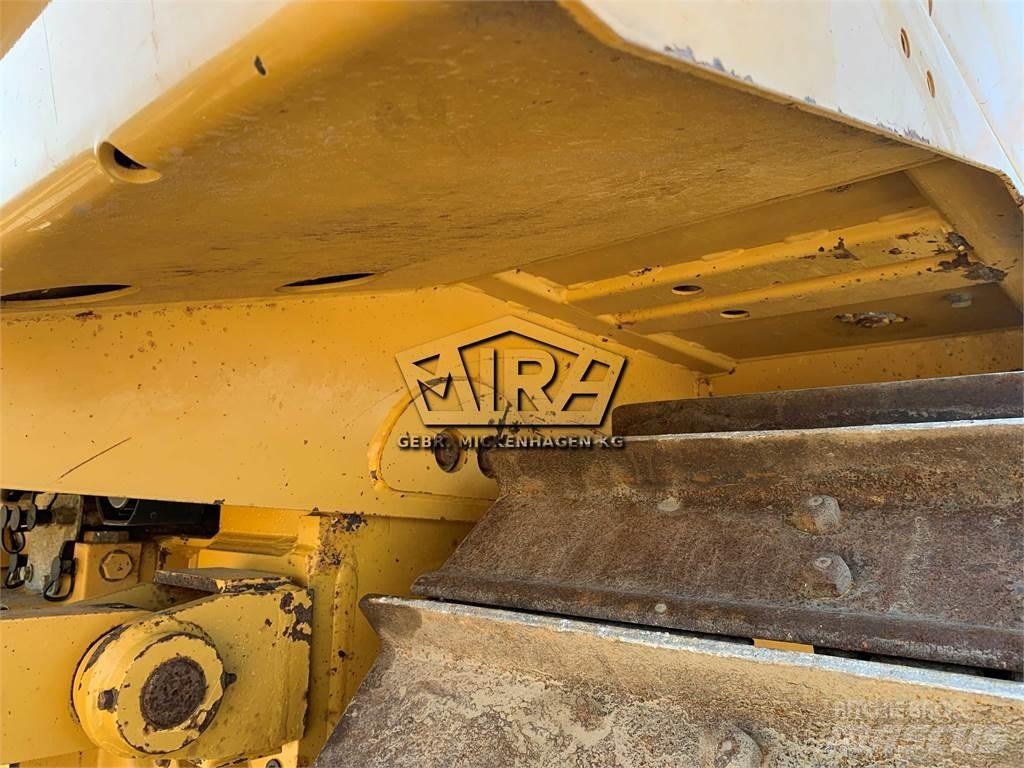 CAT D 6 T LGP Гусеничні бульдозери